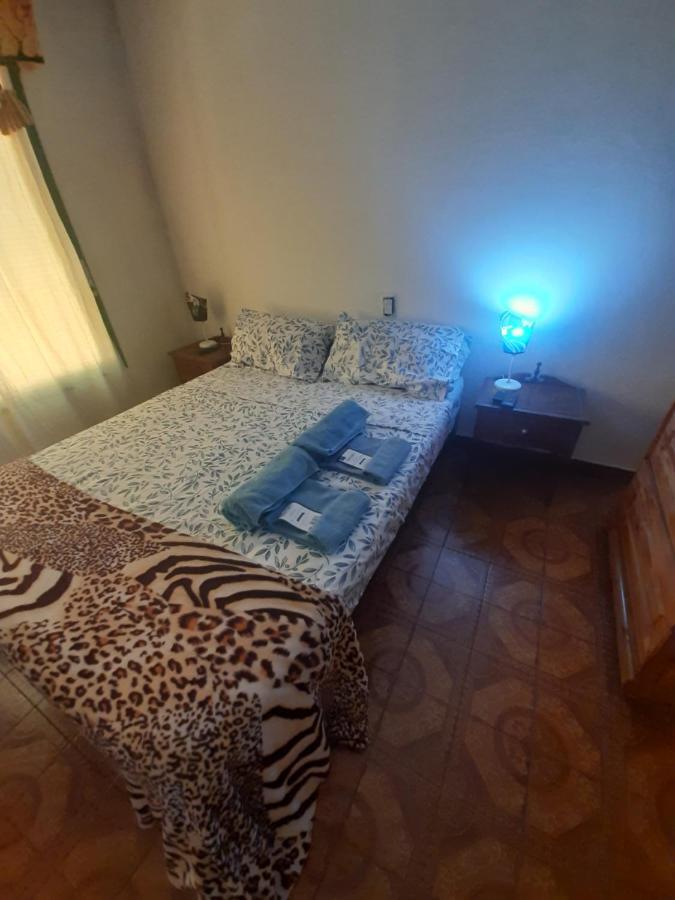 Posada La Isla Ezeiza Esteban Echeverria ภายนอก รูปภาพ